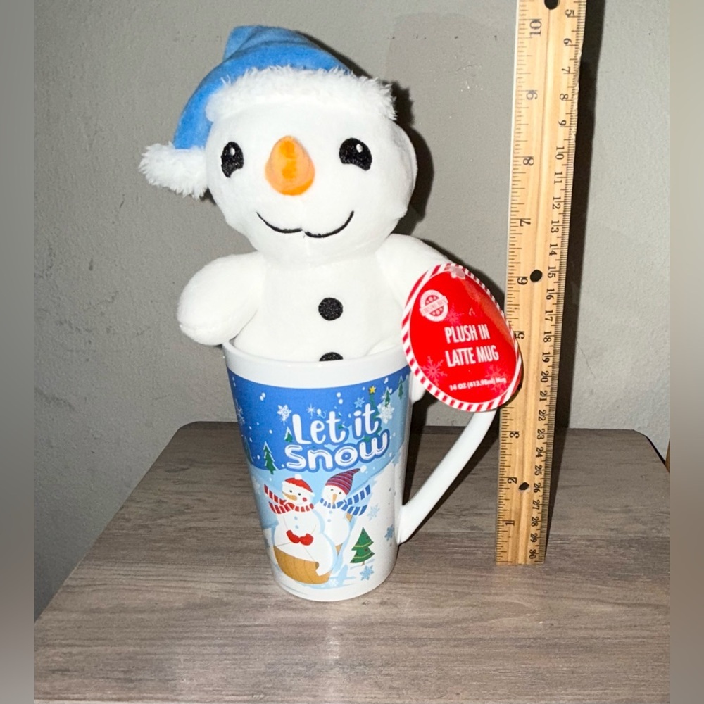 Royal Norfolk Set Ceramic Coffee Cup and Snow Doll Stuffed Christmas Gift New - Picture 4 of 6